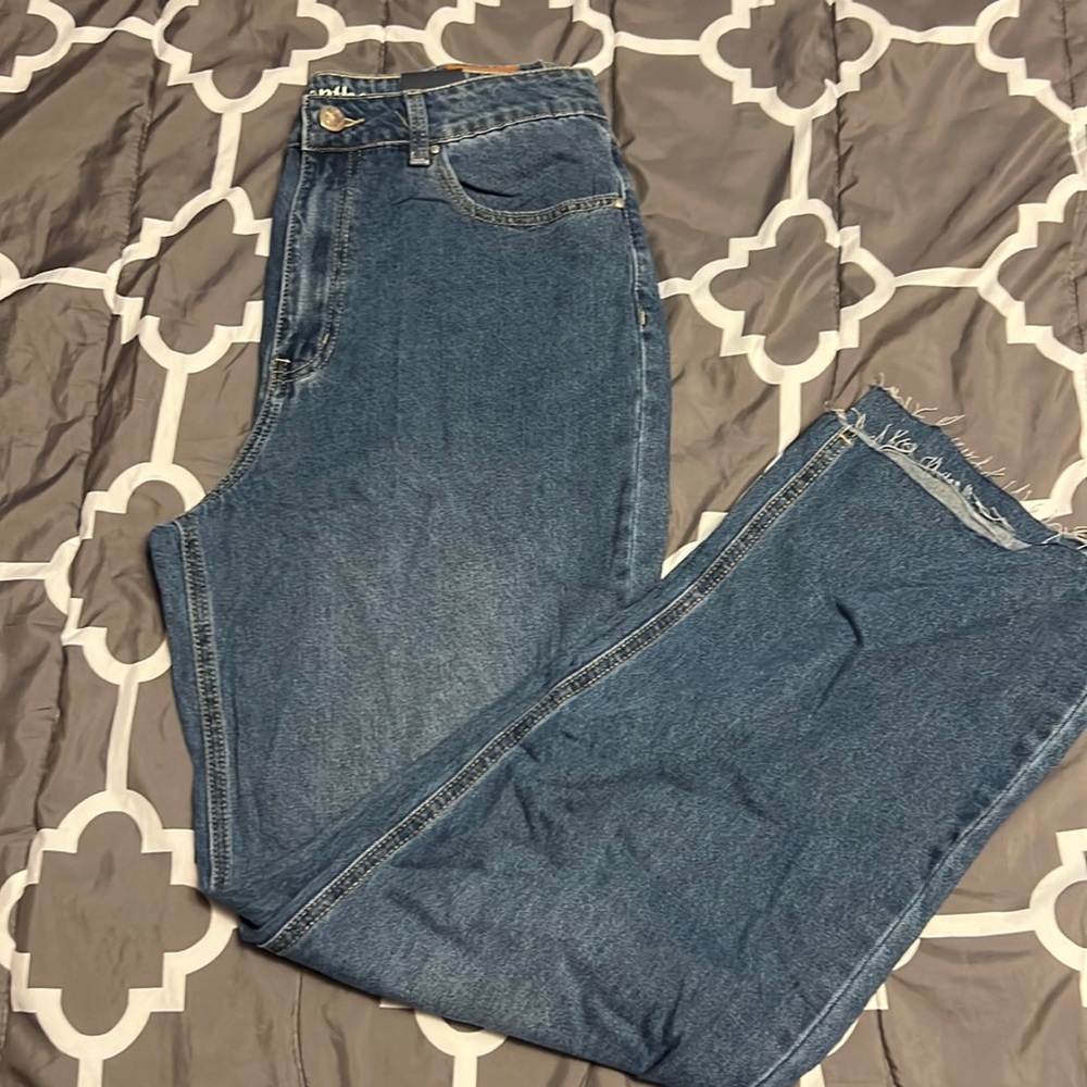 Rhodanthe Mom Jeans